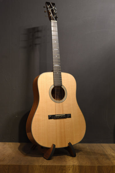 Hozen Guitars DR Mahogany MG-HG-DRMH4WQV