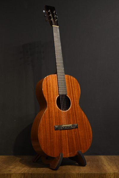 Hozen Guitars OO Mahogany MG-HG-OOMH4MWV