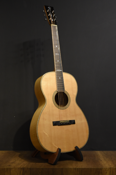 Hozen Guitars OO Flamed Maple MG-HG-OOFM4WQ