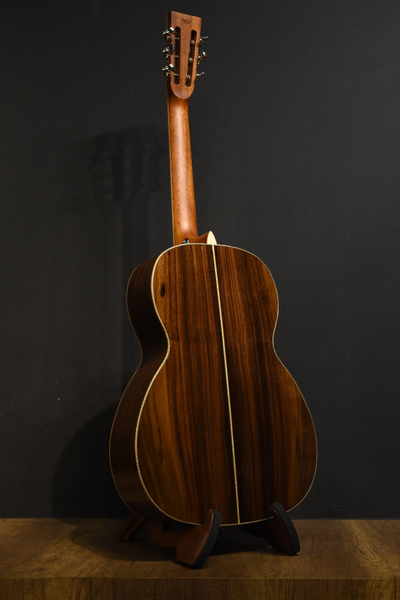 Hozen Guitars OO Indian Rosewood MG-HG-OOIR4WQHV