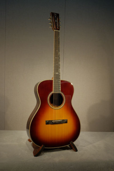 Hozen Guitars GE OM Indian Rosewood HG-OMIR4WQHV Sunburst