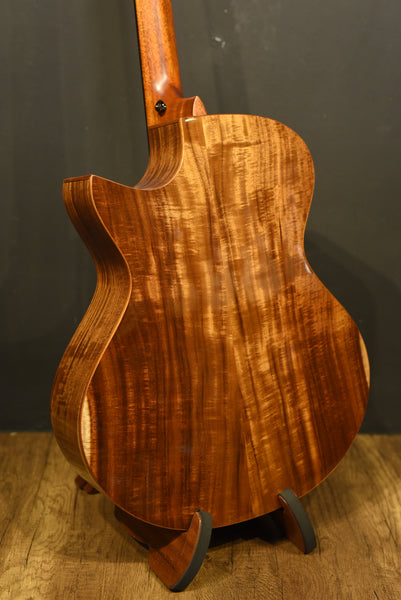 Hozen Guitars Black Label MJ Torrified Adirondack Pacific Koa Baritone Fan Fret | SIKOCSB5AFBJW