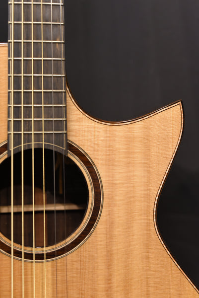 Hozen Guitars Black Label MJ Torrified Sitka Spruce Indian Rosewood Baritone | SIIRCSB5JBW
