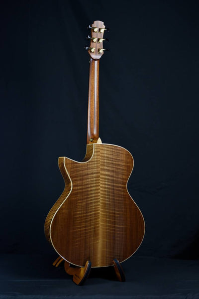 Hozen Guitars Blue Label | MJ Torrefied Red Cedar Flamed Walnut  | #163 | SIFWCSB4CWJ