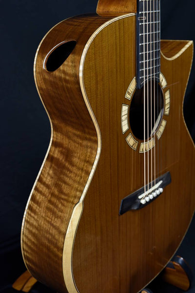Hozen Guitars Blue Label | MJ Torrefied Red Cedar Flamed Walnut  | #163 | SIFWCSB4CWJ